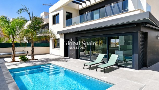 VILLA - Venta - ALGORFA -
                LA FINCA GOLF / ALGORFA