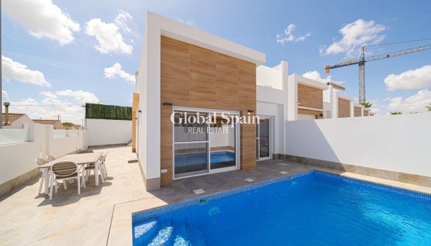 VILLA - Venta - AVILESES -
                Inland