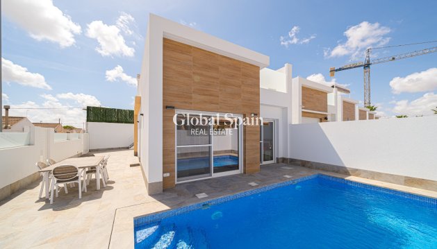 VILLA - Venta - AVILESES -
                Inland