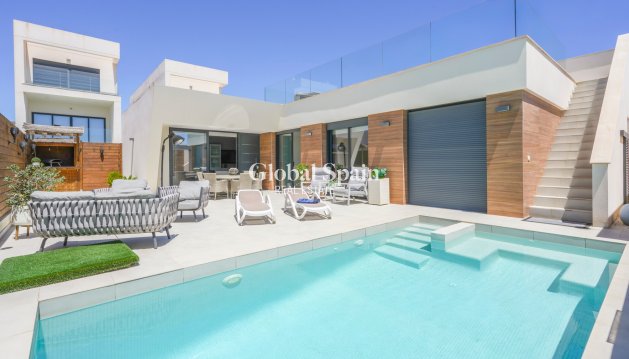 VILLA - Venta - BENIJÓFAR -
                BENIJÓFAR