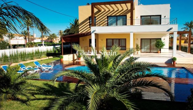 Villa - Venta - CABO ROIG -
                CABO ROIG