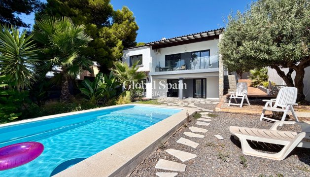VILLA - Venta - CALPE -
                Zona Levante - Playa Fossa
