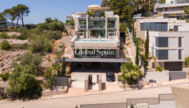 Villa - Venta -
                Canyamel - MHA-56561