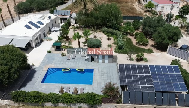 VILLA - Venta - CREVILLENTE -
                CREVILLENTE