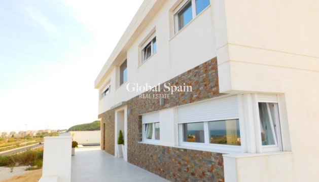 Villa - Venta - GUARDAMAR DEL SEGURA -
                GUARDAMAR DEL SEGURA