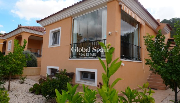 VILLA - Venta - LA ROMANA -
                Inland