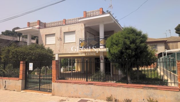 VILLA - Venta - LOS ALCÁZARES -
                LOS ALCÁZARES