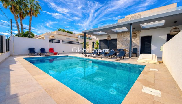 VILLA - Venta - LOS BALCONES - LOS ALTOS -
                Costa Blanca