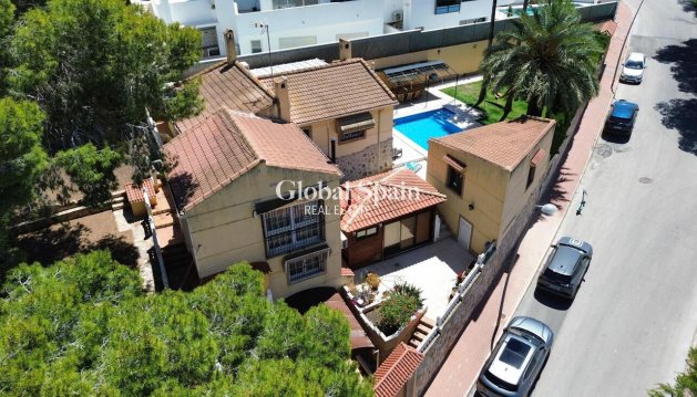 VILLA - Venta - LOS BALCONES - LOS ALTOS -
                Costa Blanca