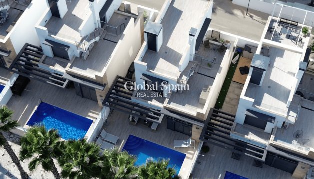 Villa - Venta - ORIHUELA COSTA -
                Lomas de Cabo Roig