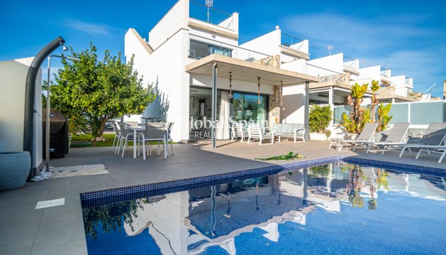 Villa - Venta - ORIHUELA COSTA -
                Lomas de Cabo Roig