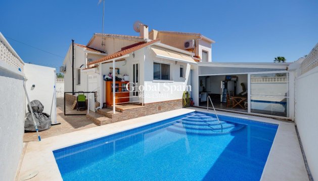 VILLA - Venta - SAN FULGENCIO -
                LA MARINA