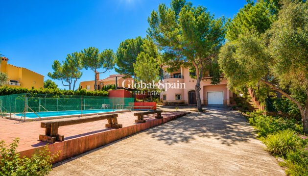 VILLA - Venta - SAN MIGUEL DE SALINAS -
                Inland