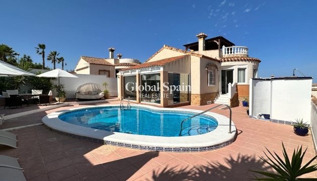 VILLA - Venta - SAN MIGUEL DE SALINAS -
                Inland