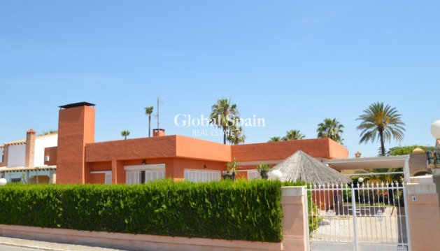VILLA - Venta - TORREVIEJA -
                Costa Blanca