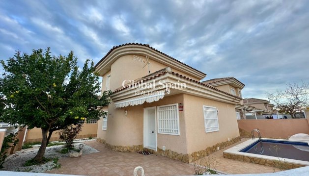 VILLA - Venta - TORREVIEJA -
                Costa Blanca