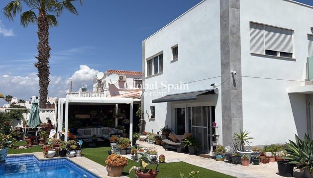 VILLA - Venta - TORREVIEJA -
                La Siesta - El Salado - Torreta