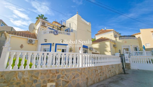 VILLA - Venta - VILLAMARTÍN -
                Costa Blanca