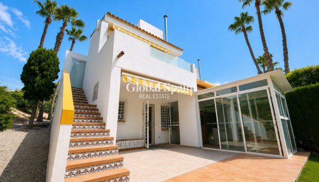 VILLA - Venta - VILLAMARTÍN -
                Costa Blanca