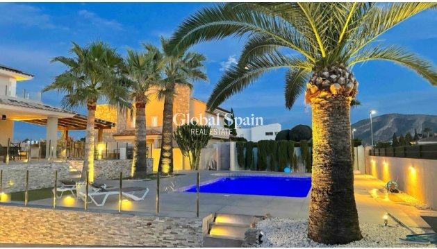 VILLA - Wederverkoop - ALFAZ DEL PI -
                Costa Blanca