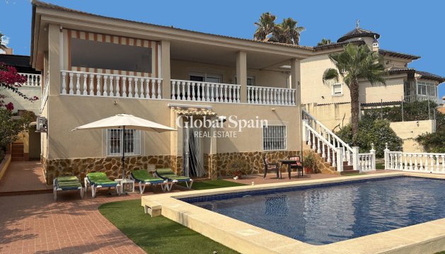 VILLA - Wederverkoop - ALGORFA -
                ALGORFA