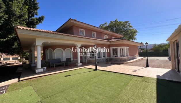 VILLA - Wederverkoop - CALLOSA DEL SEGURA -
                CALLOSA DEL SEGURA
