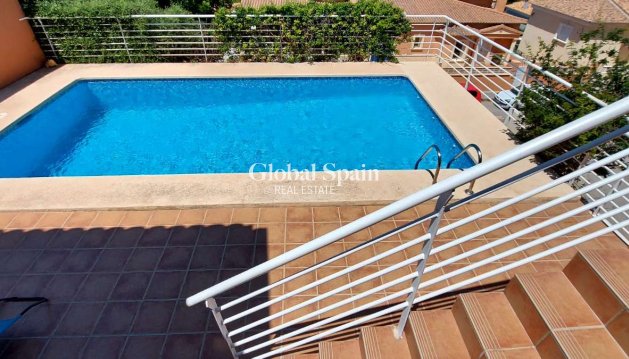 VILLA - Wederverkoop - CALPE -
                Costa Blanca