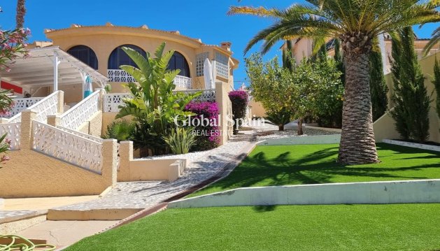 VILLA - Wederverkoop - CIUDAD QUESADA -
                Ciudad Quesada