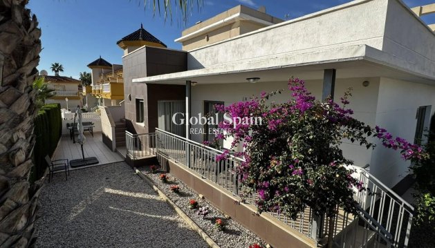 VILLA - Wederverkoop - CIUDAD QUESADA -
                CIUDAD QUESADA