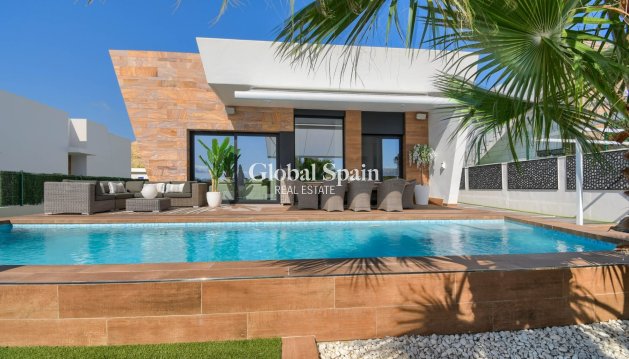 VILLA - Wederverkoop - FINESTRAT -
                FINESTRAT