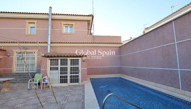 VILLA - Wederverkoop - FORMENTERA DEL SEGURA -
                C- Cooperativa