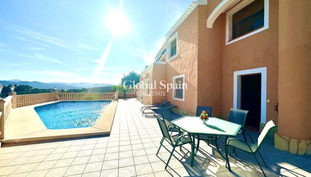 VILLA - Wederverkoop - JÁVEA -
                Costa Blanca