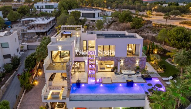 VILLA - Wederverkoop - LAS COLINAS GOLF RESORT -
                Las Colinas Golf