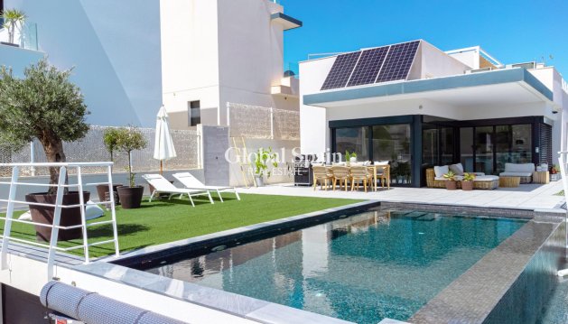 Villa - Wederverkoop - SAN MIGUEL DE SALINAS -
                Costa blanca sur