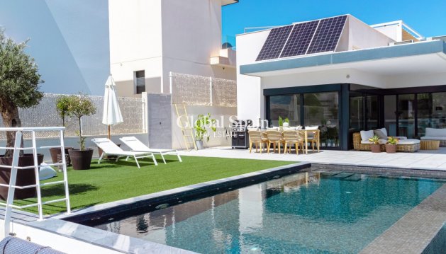 Villa - Wederverkoop - SAN MIGUEL DE SALINAS -
                San Miguel de Salinas