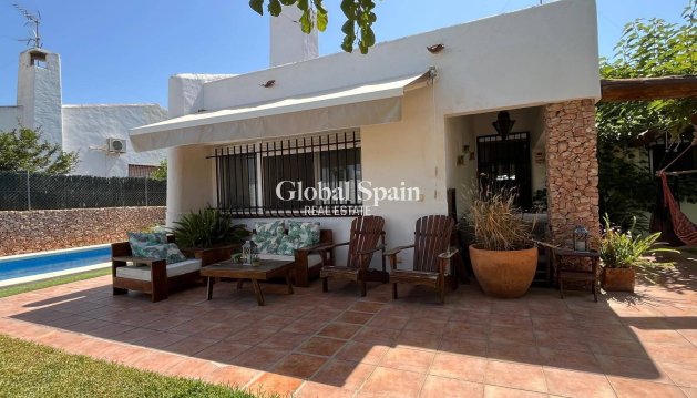 VILLA - Wederverkoop - SANTIAGO DE LA RIBERA -
                Santiago de la Ribera