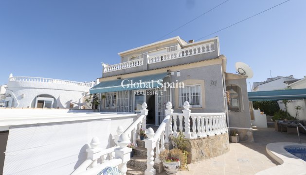 Villa - Wederverkoop - TORREVIEJA -
                San Luis