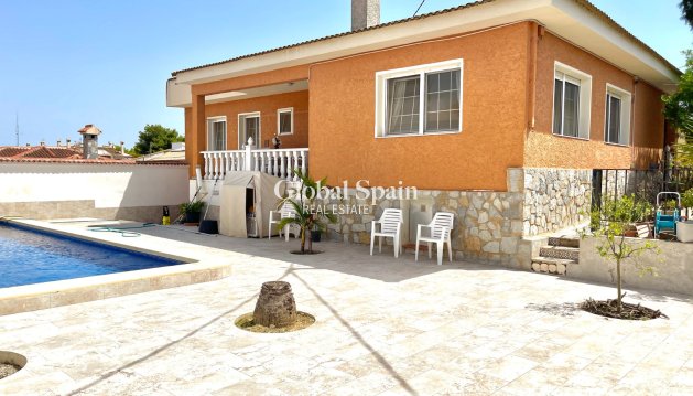 VILLA - Wiederverkauf - BENIJÓFAR -
                Costa Blanca