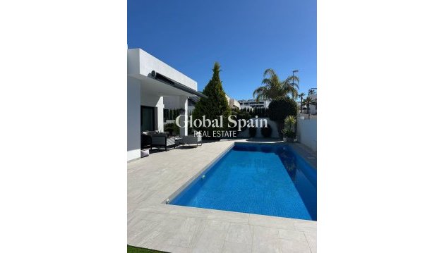 Villa - Wiederverkauf - BENIJÓFAR -
                Pueblo 4