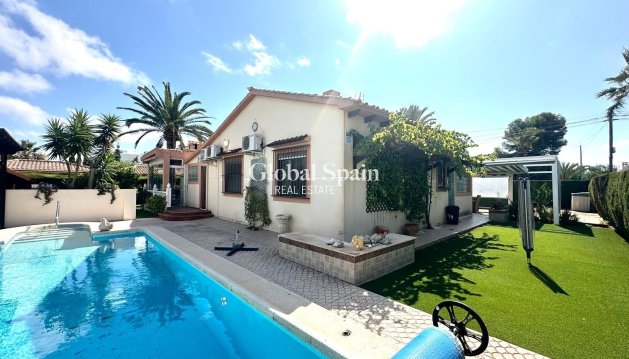 VILLA - Wiederverkauf - CABO ROIG -
                Costa Blanca