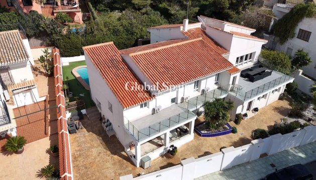 VILLA - Wiederverkauf - DEHESA DE CAMPOAMOR -
                Costa Blanca