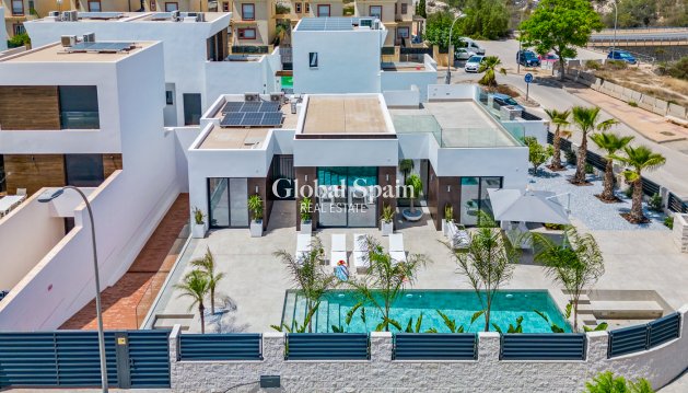 Villa - Wiederverkauf - El Campello -
                El Amerador