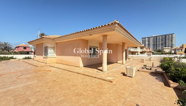VILLA - Wiederverkauf - LA MANGA DEL MAR MENOR -
                Playa Del Galán