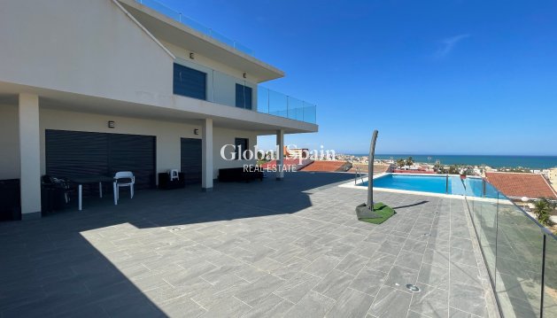 VILLA - Wiederverkauf - LA MATA -
                Costa Blanca