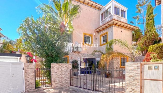 VILLA - Wiederverkauf - LA ZENIA -
                Costa Blanca