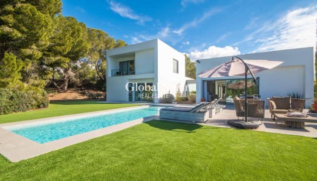 VILLA - Wiederverkauf - ORIHUELA COSTA -
                Costa Blanca