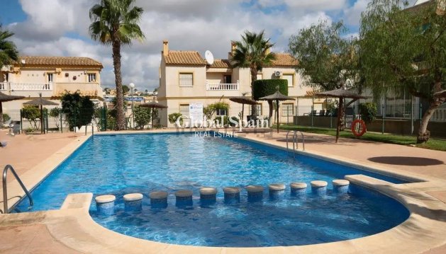 VILLA - Wiederverkauf - ORIHUELA COSTA -
                Las Filipinas