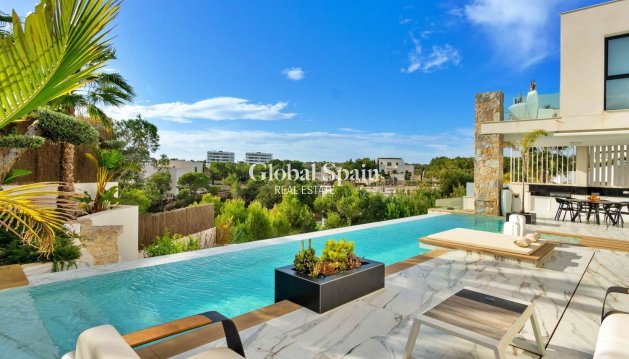 VILLA - Wiederverkauf - ORIHUELA -
                LAS COLINAS GOLF RESORT