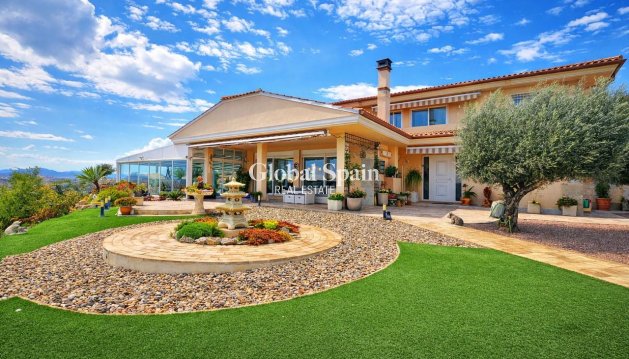 VILLA - Wiederverkauf - TORREMENDO -
                Costa Blanca