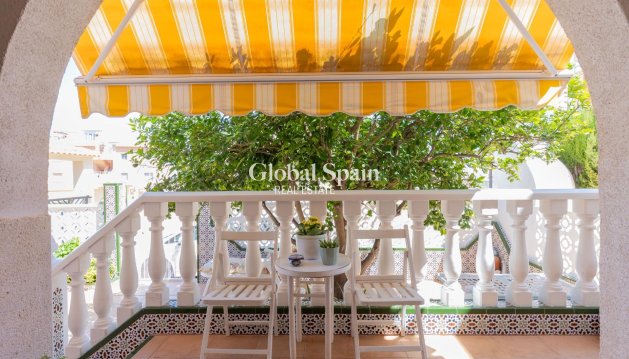 VILLA - Wiederverkauf - TORREVIEJA -
                Torreblanca